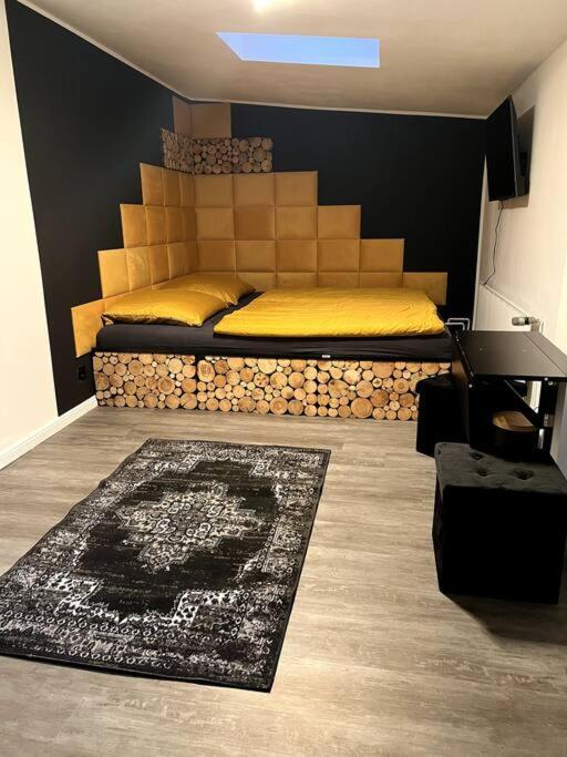 Schoenes Hinterhaus Naehe Badesee Apartment